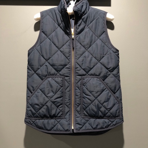 J. Crew Jackets & Blazers - J. Crew Navy Blue Puffer Vest XS NWT